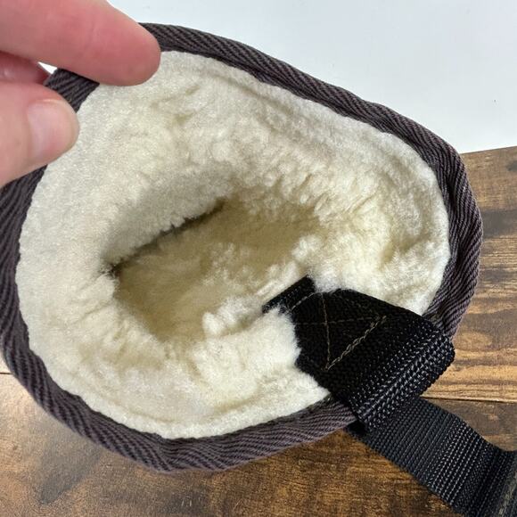 Duluth Pack Hand Warmer NEW Lifetime Guarantee Handcrafted Rare USA Made - Picture 4 of 9